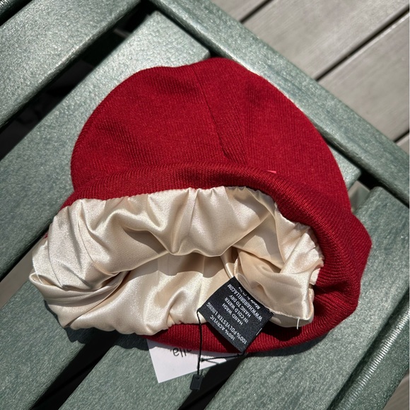 Small - Picture 3 of 5